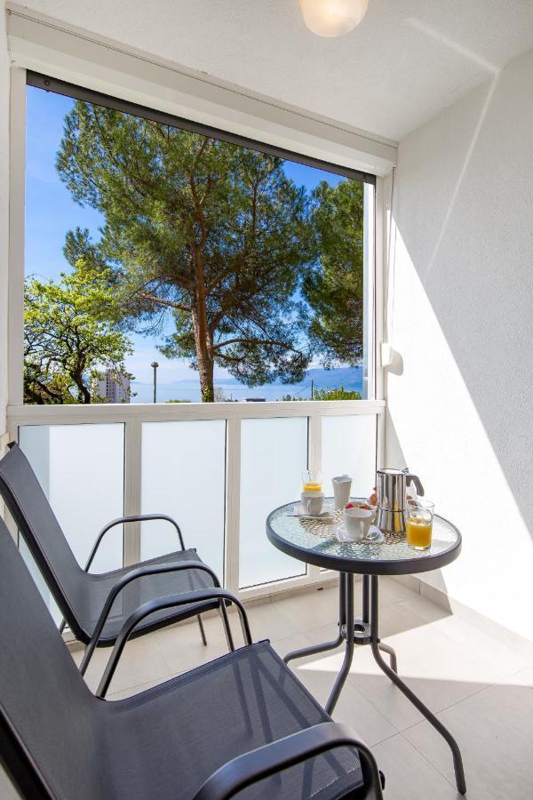 Sunny Studio Apartment With Balcony Rijeka Exterior foto